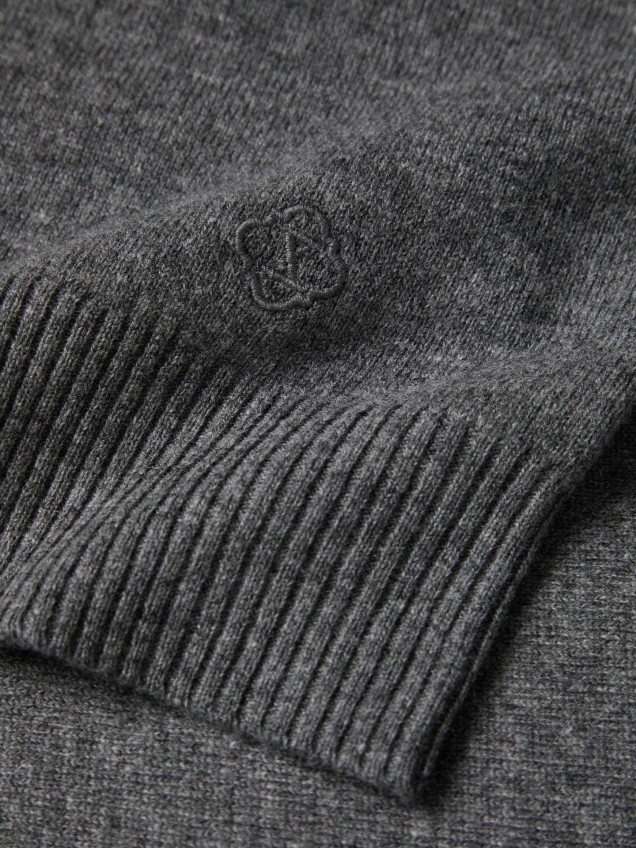 Camisola de Lã com Decote em V