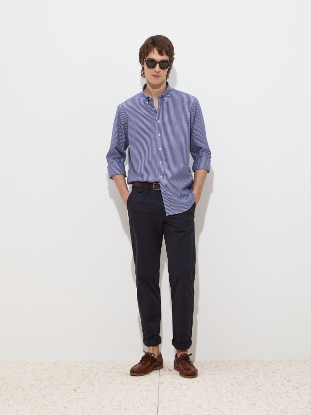 Camisa às Riscas Regular Fit