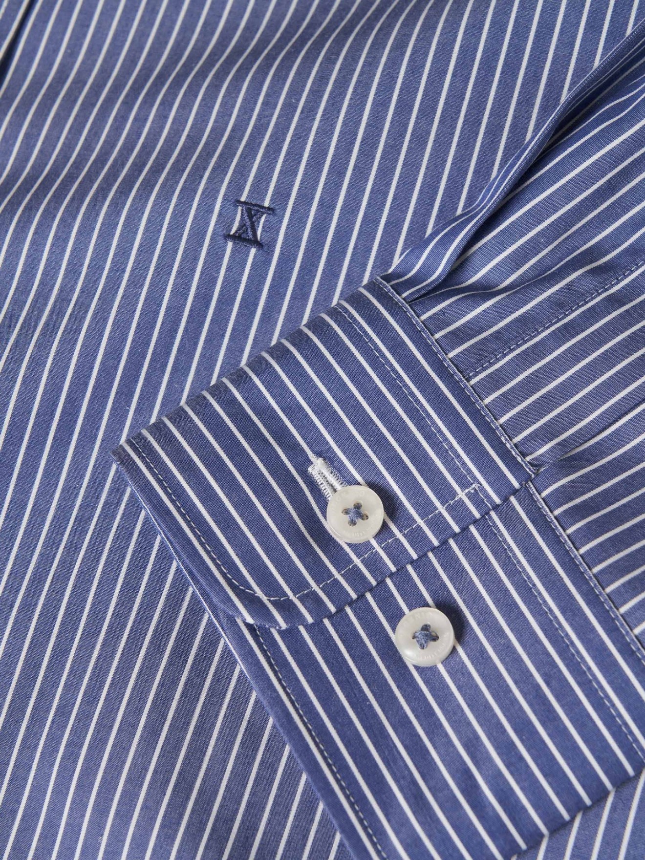Camisa às Riscas Regular Fit