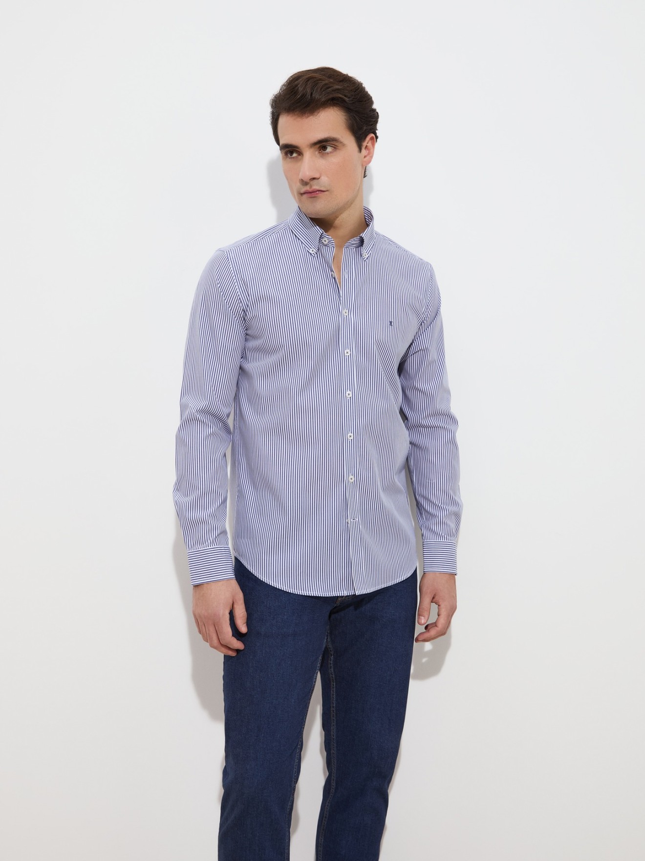 Camisa Slim Fit �s Riscas