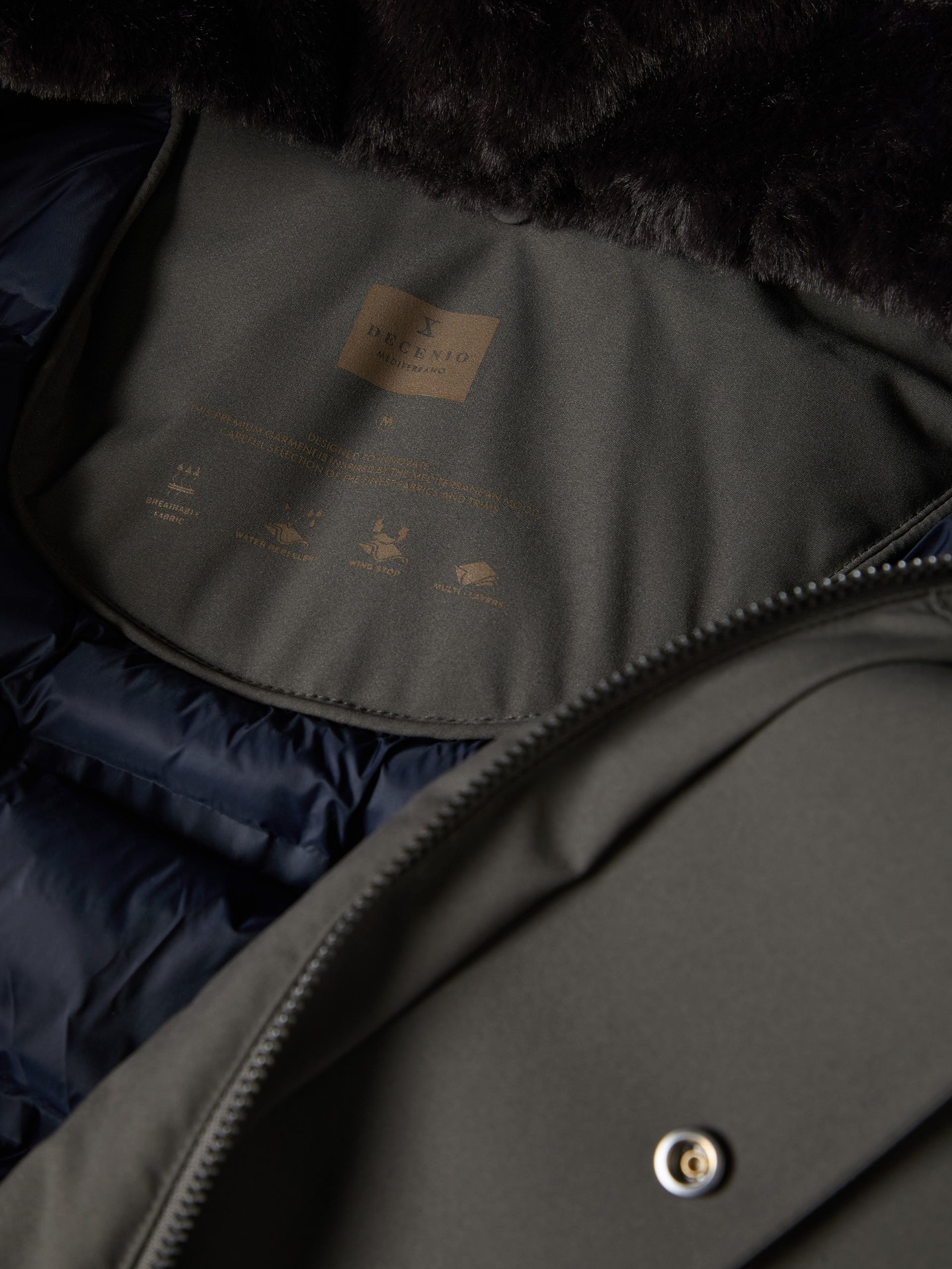 Parka Acolchoada Repelente à Água