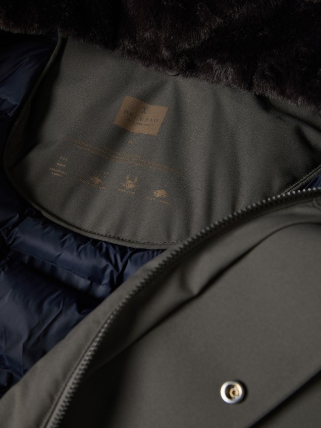 Parka Acolchoada Repelente à Água