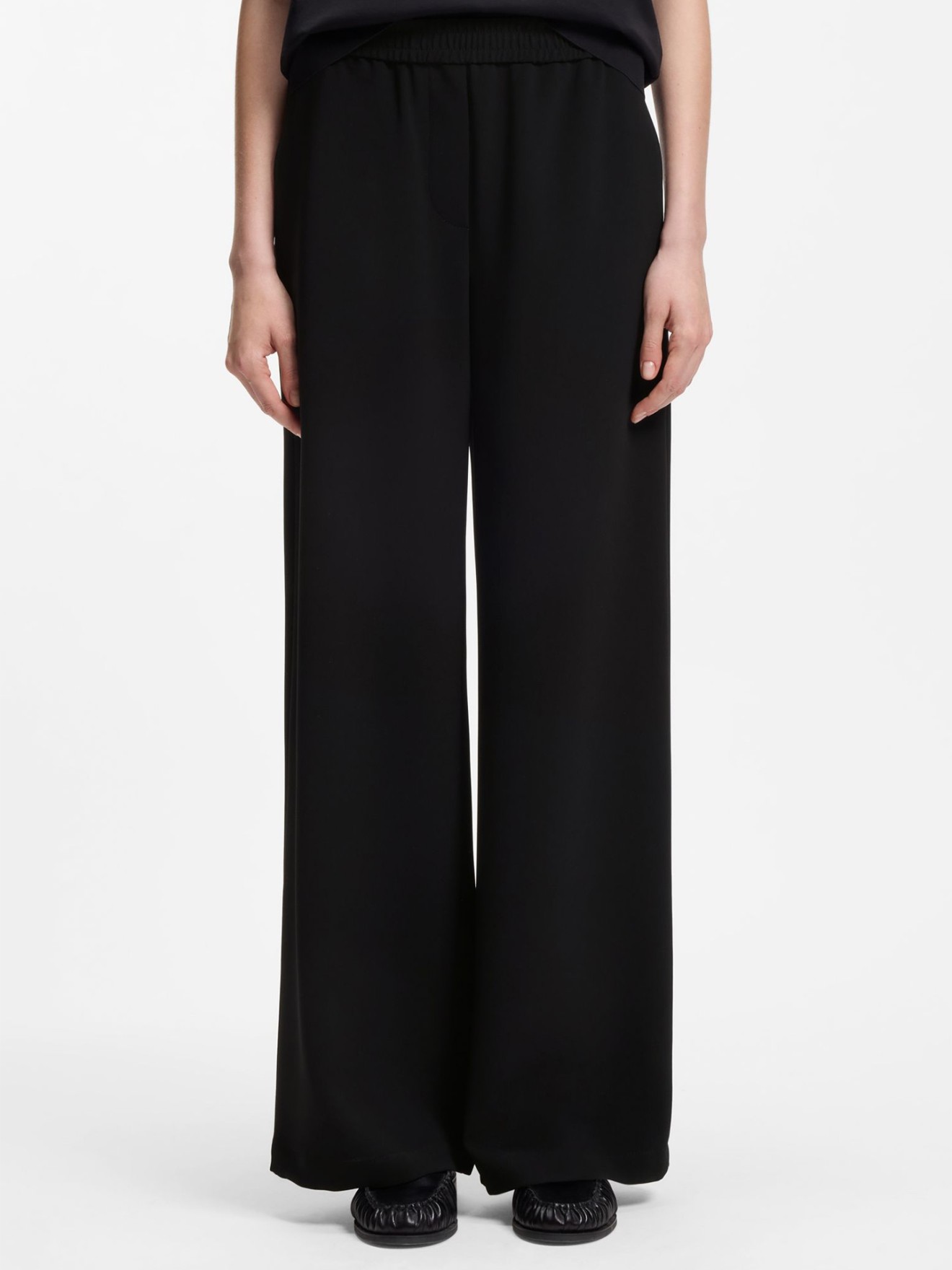 Cal�as Relaxed Fit