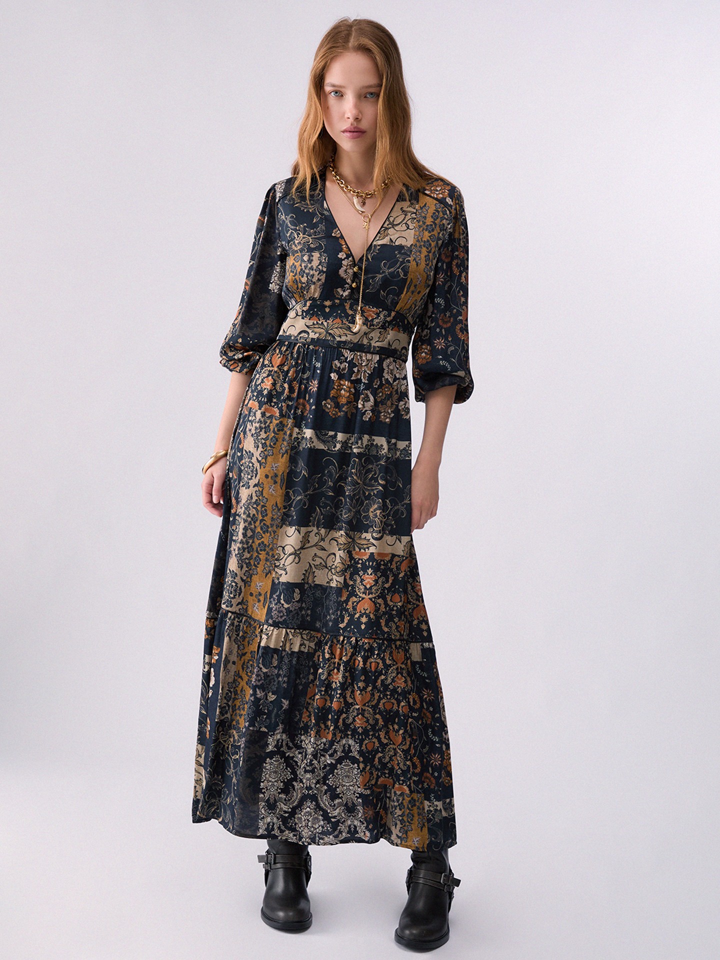Vestido Comprido com Folhos