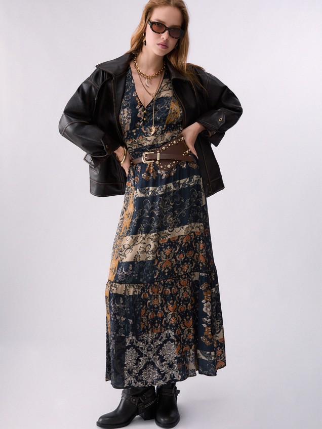 Vestido Comprido com Folhos