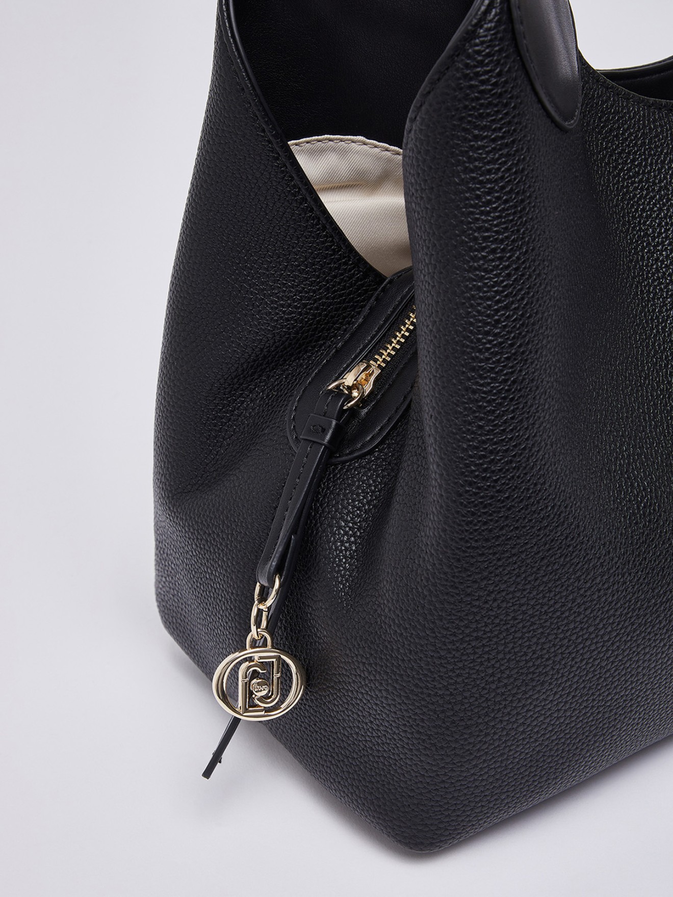 Mala Satchel M�dia com Efeito Granulado