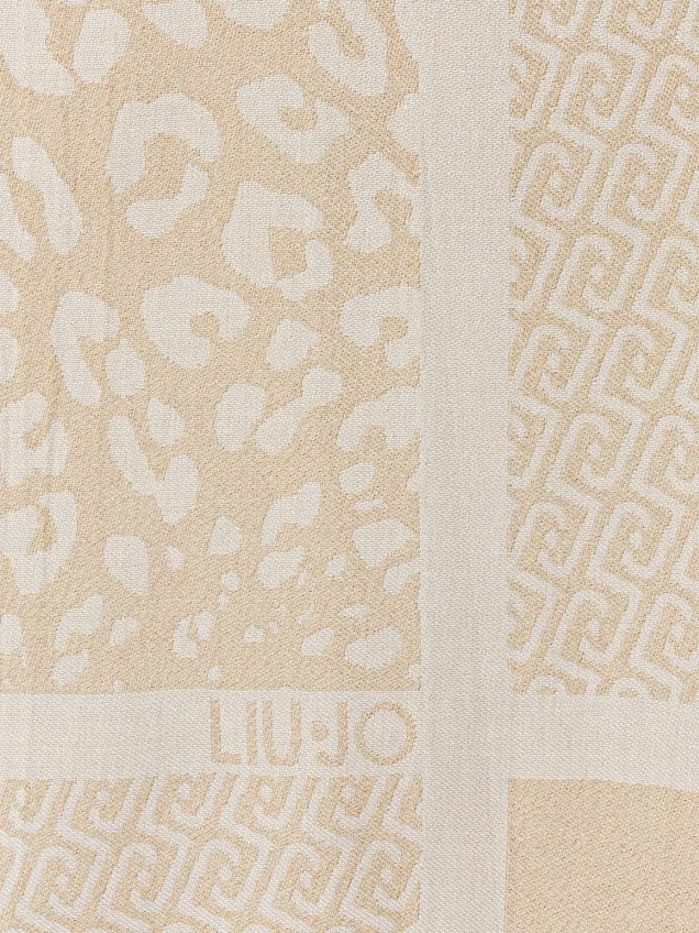 Estola em Jacquard Animal Print