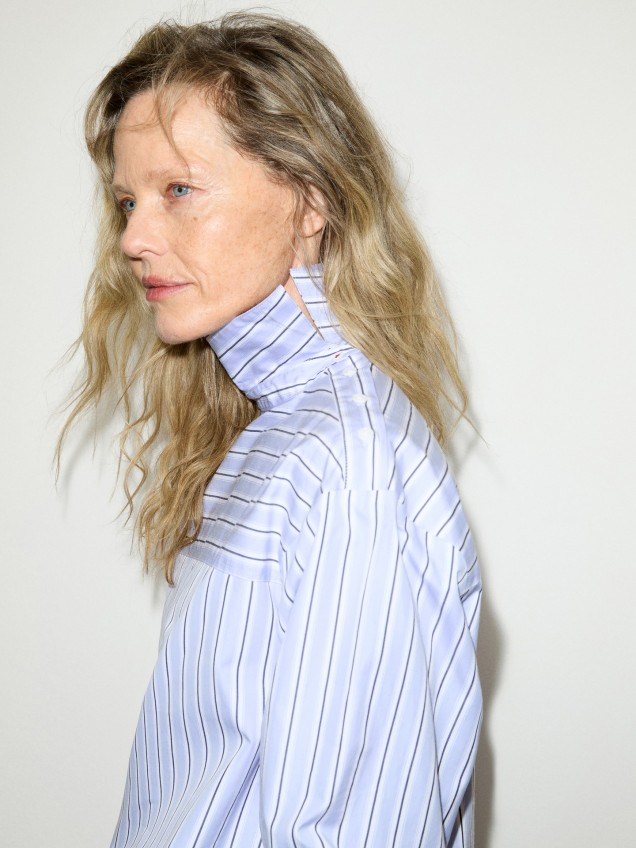 Camisa com Gola Assimétrica MCODONATA