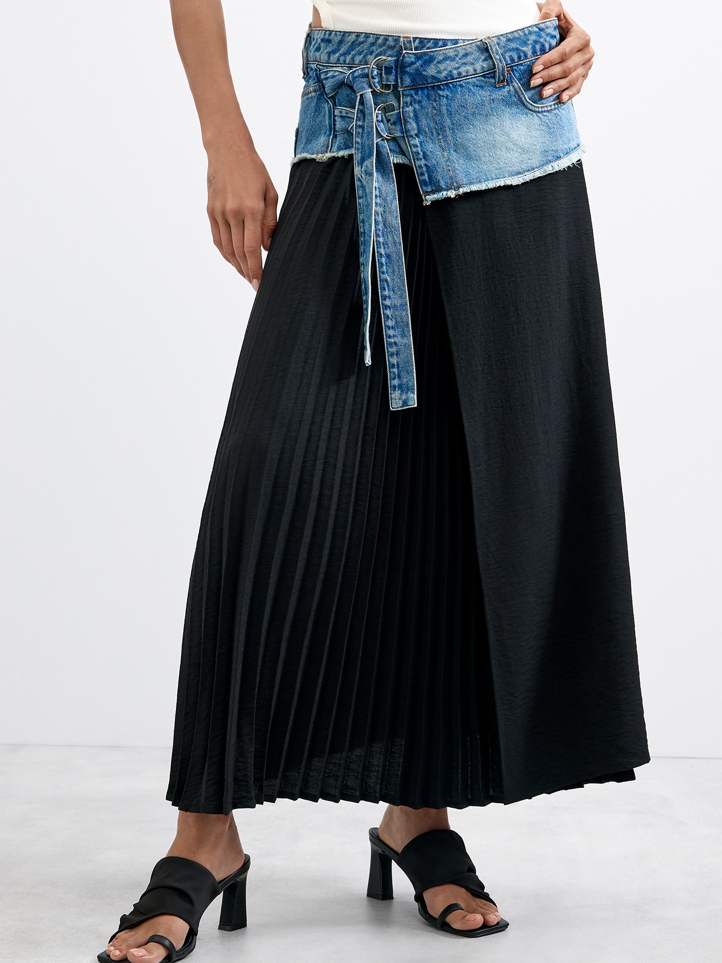 Saia Comprida Plissada com Denim