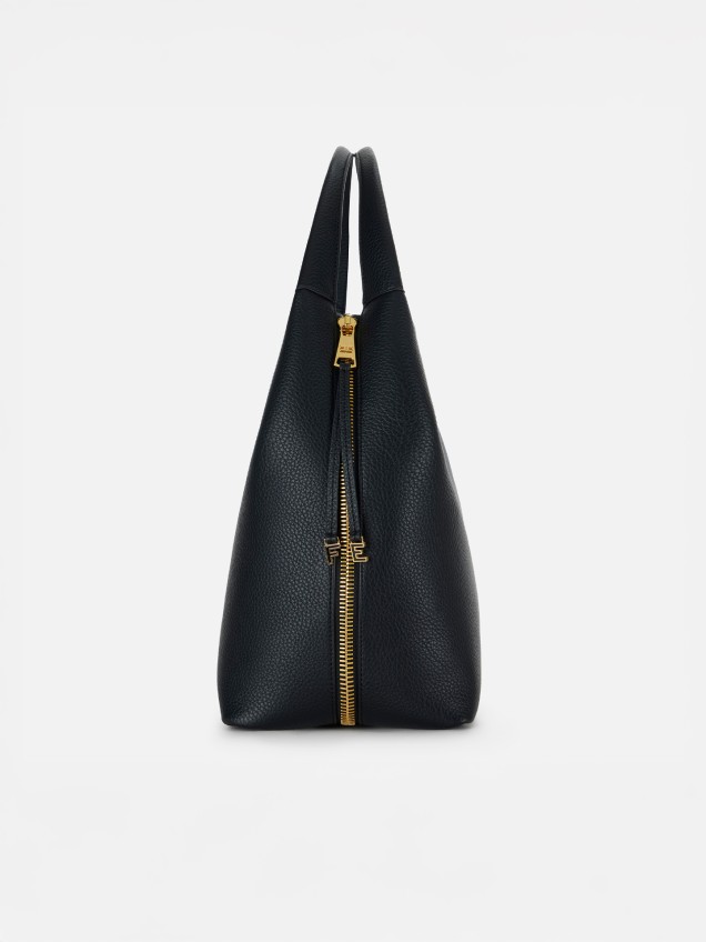 Mala Hobo com Pendentes