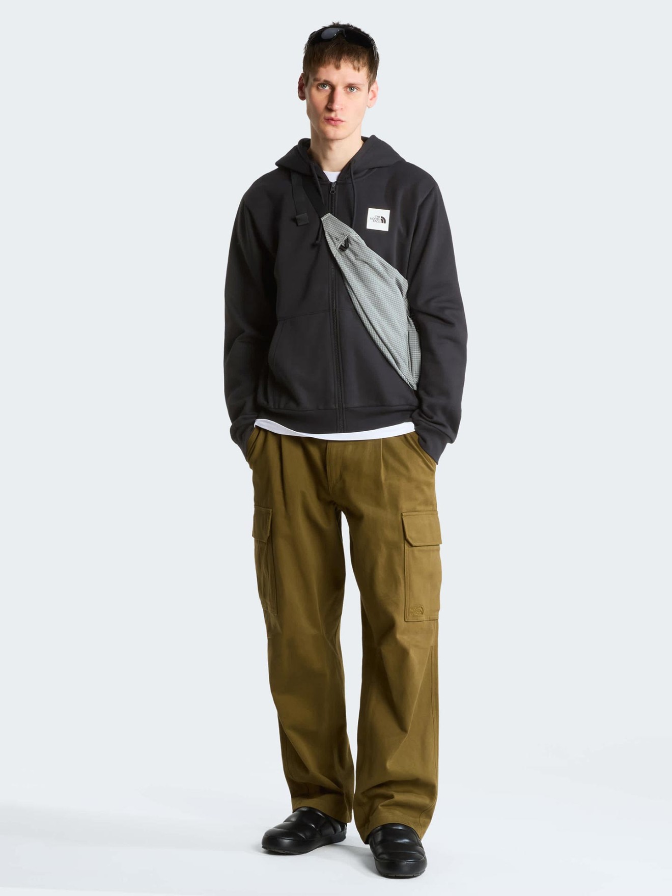 Camisola com Capuz e Fecho de Correr Box Half Dome