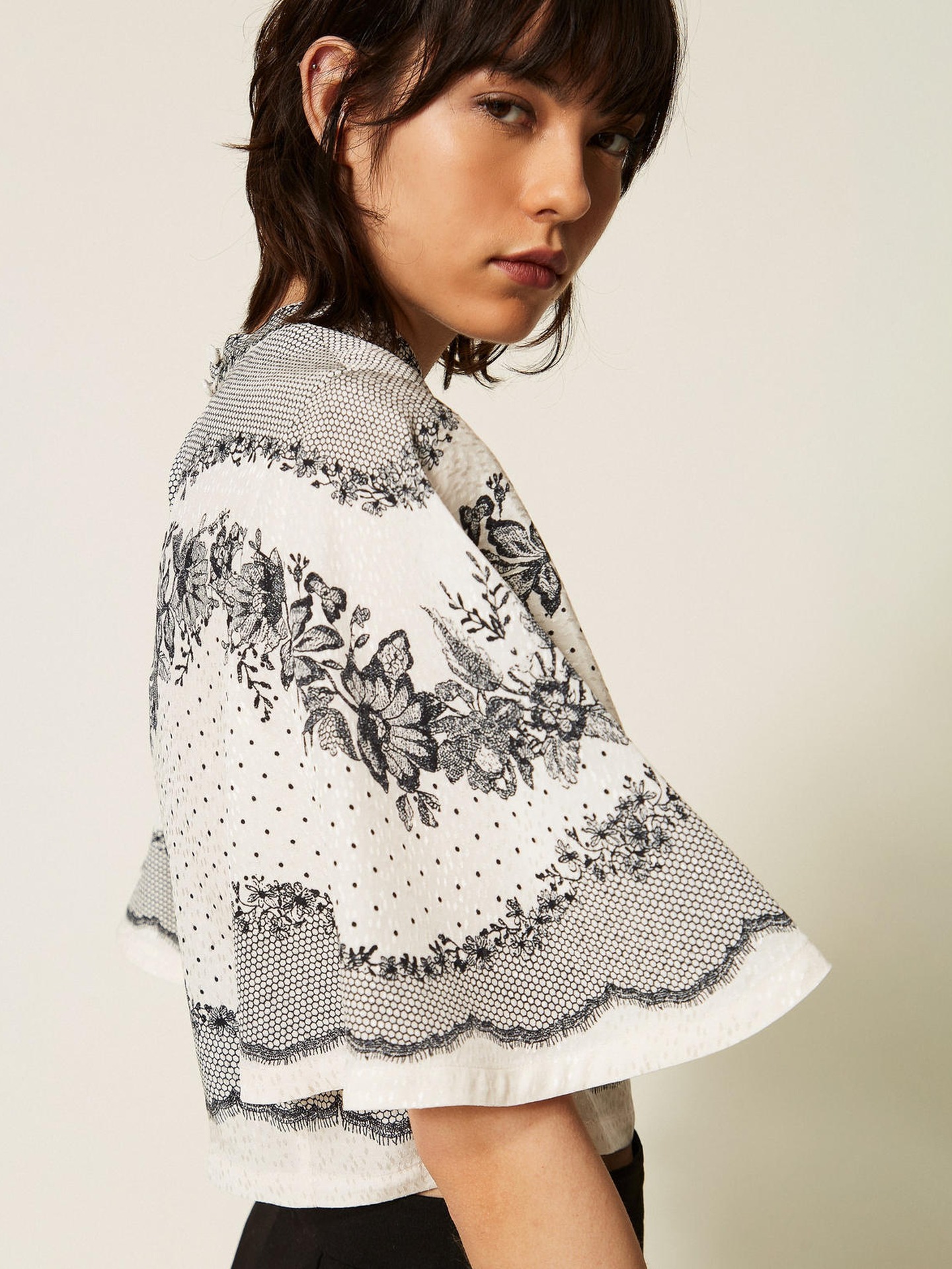 Blusa em Cetim Jacquard