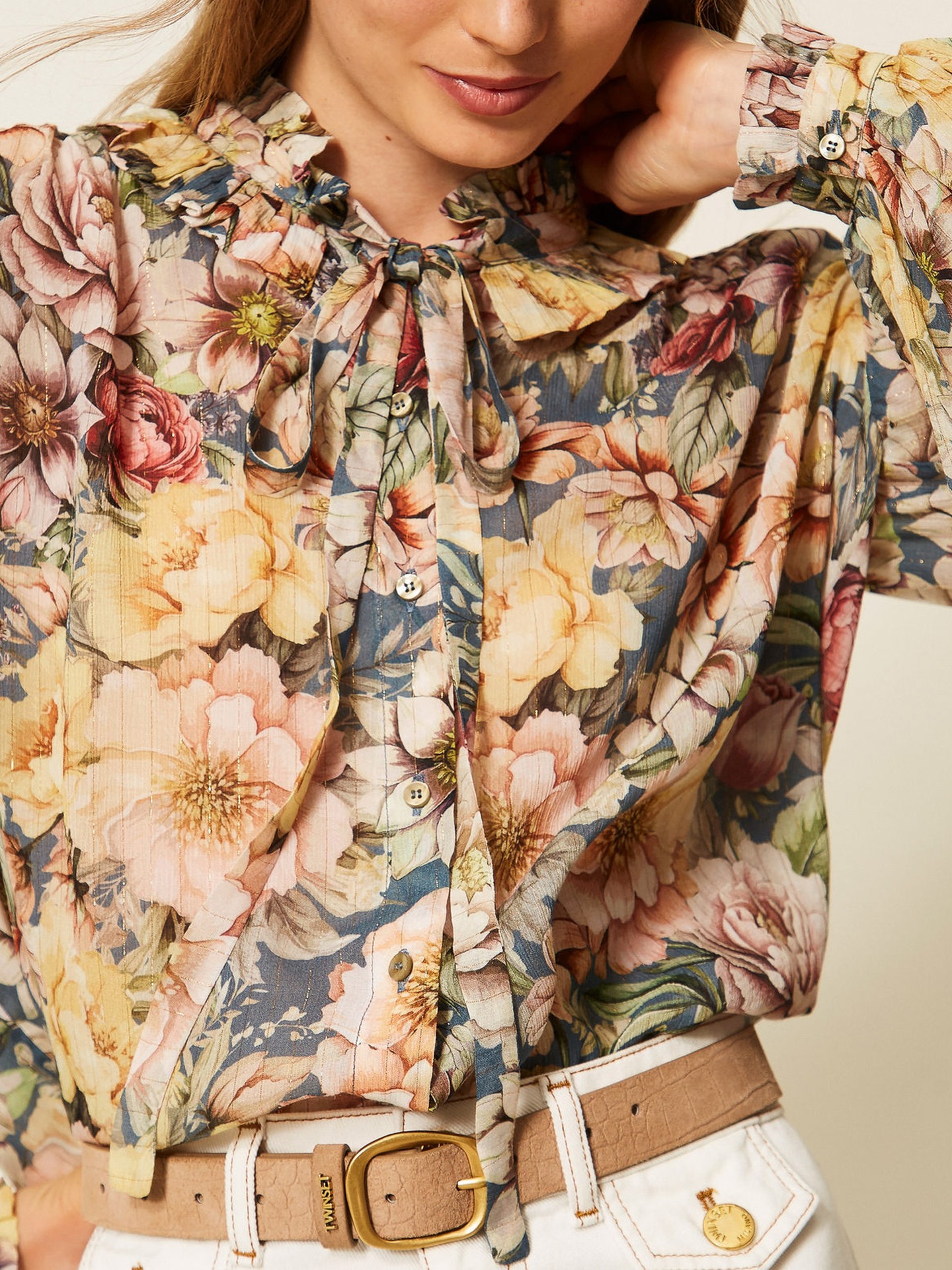 Blusa com Padrão Floral