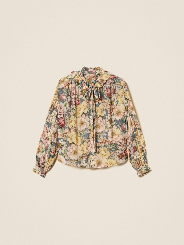 Blusa com Padrão Floral