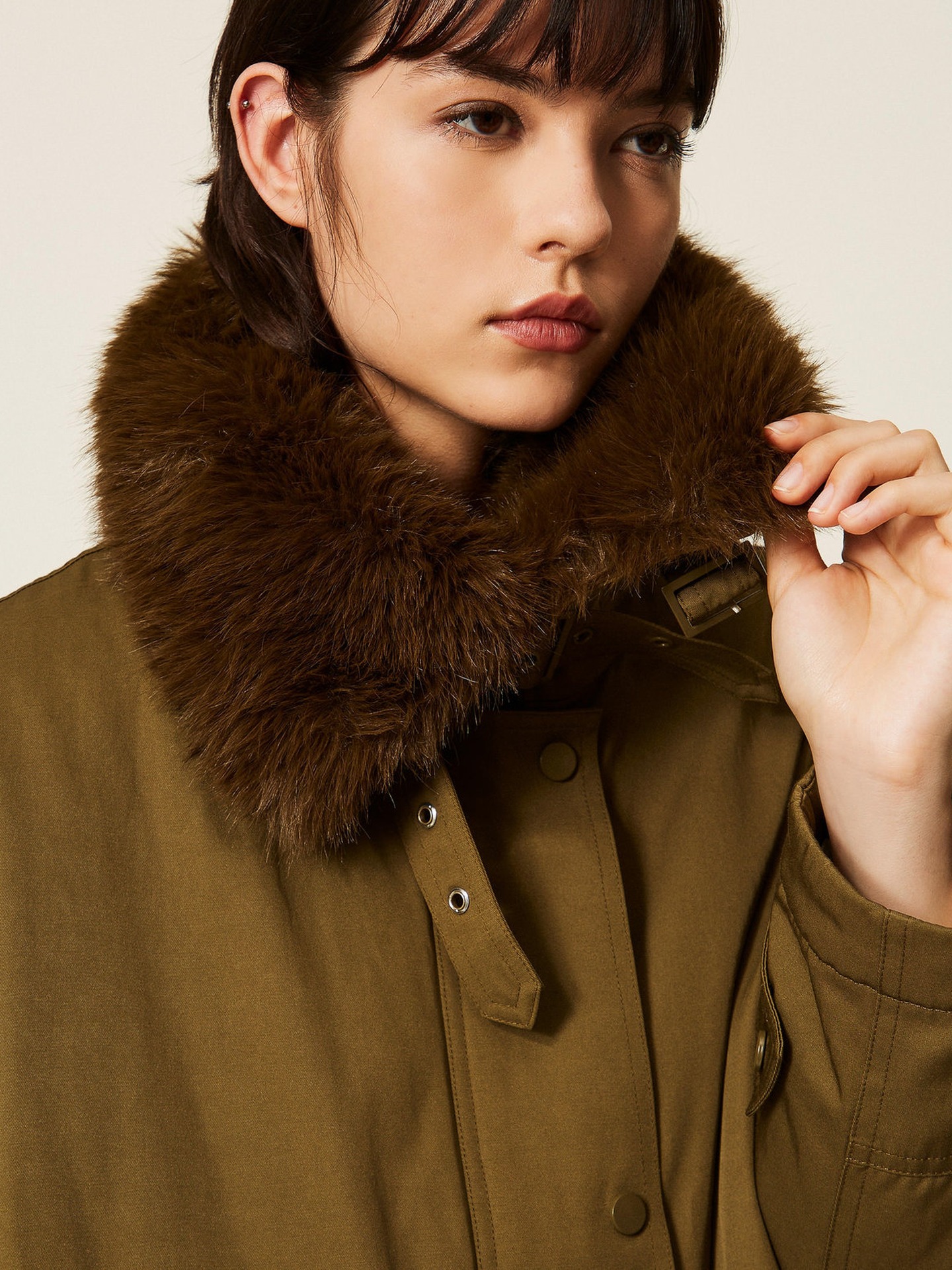 Parka com Gola de pelo Sintético