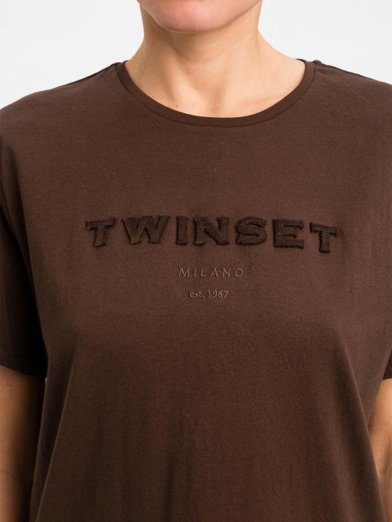 T-shirt com Relevo