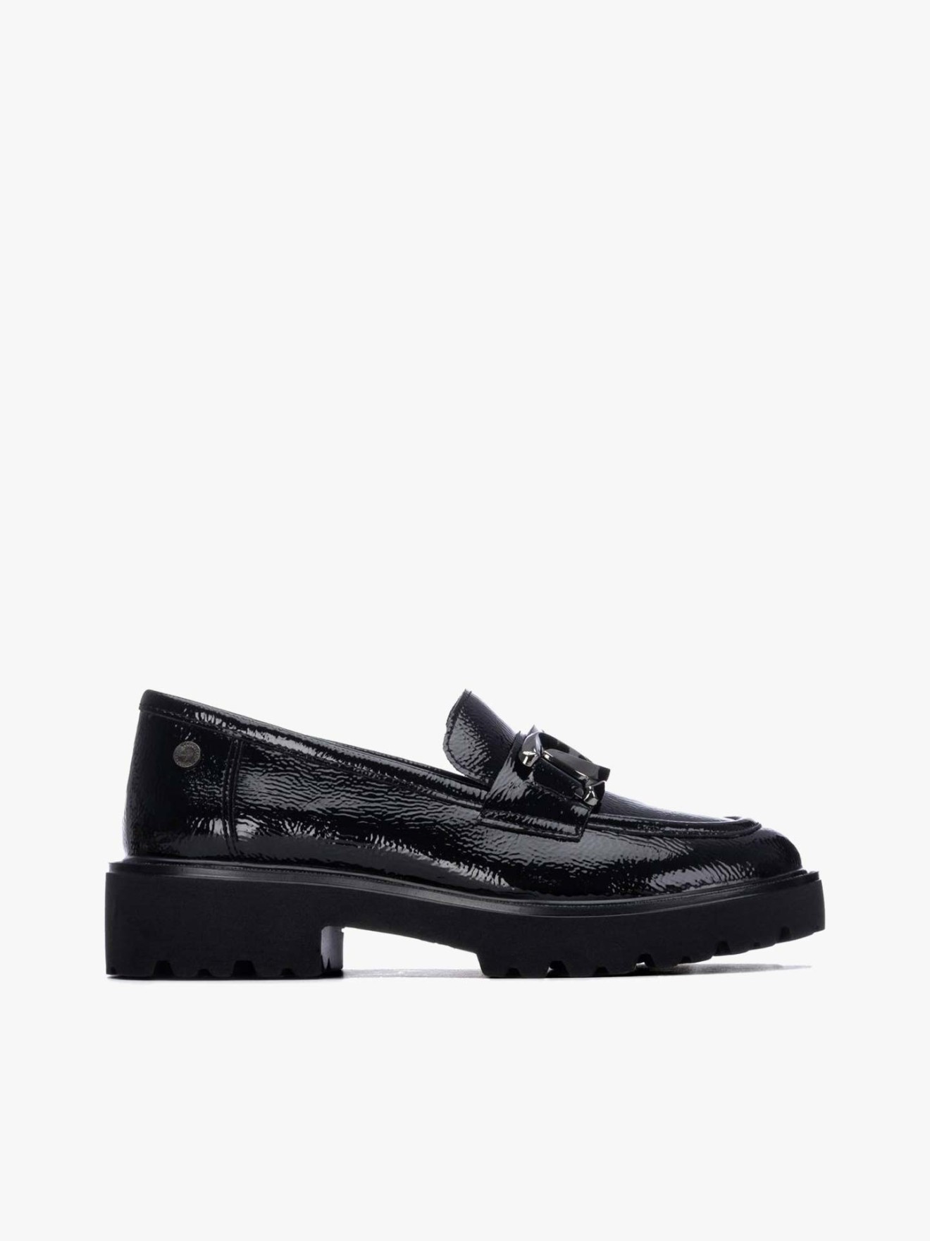 Mocassins com Acabamento em Verniz