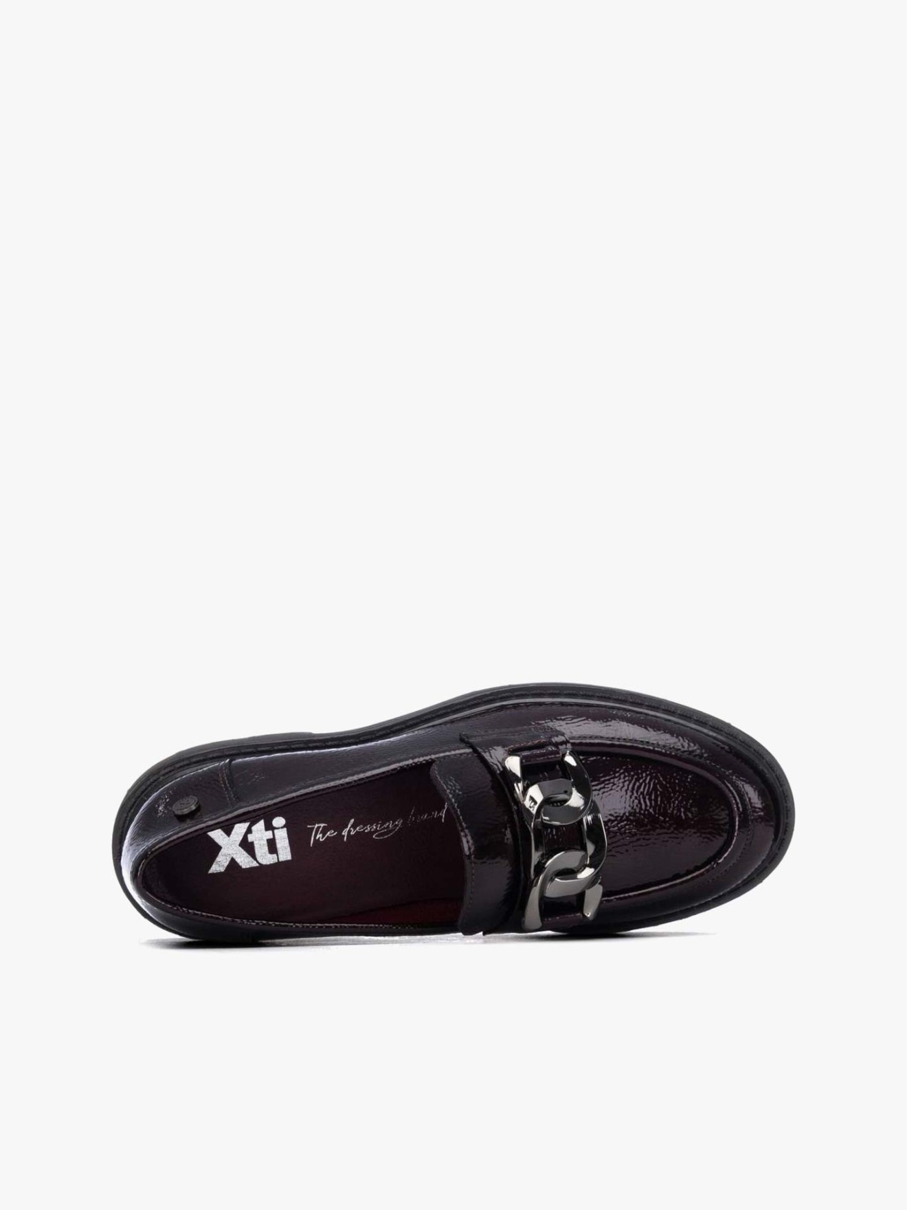 Mocassins com Acabamento em Verniz