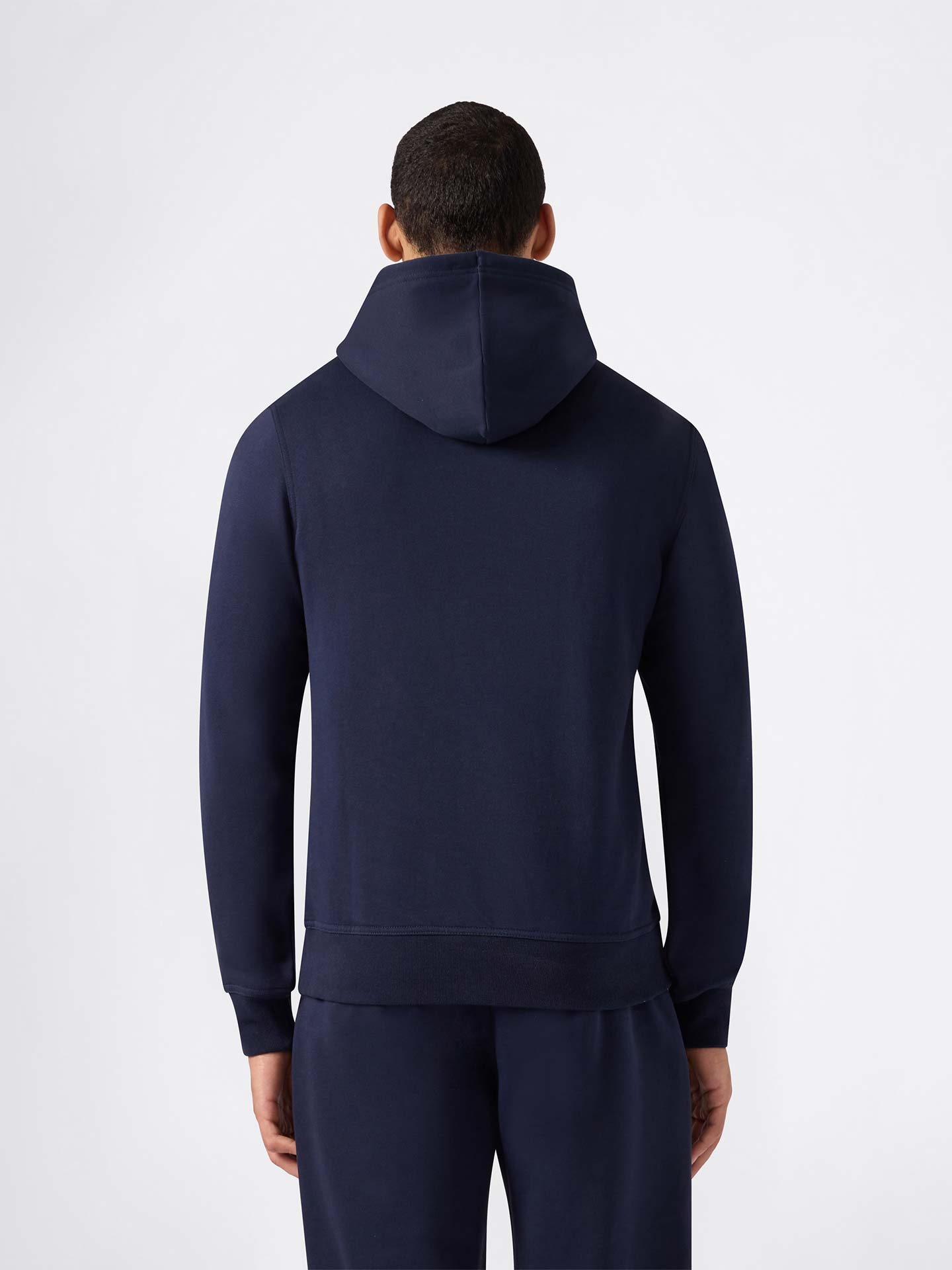 Sweatshirt com Capuz e Bolso Canguru