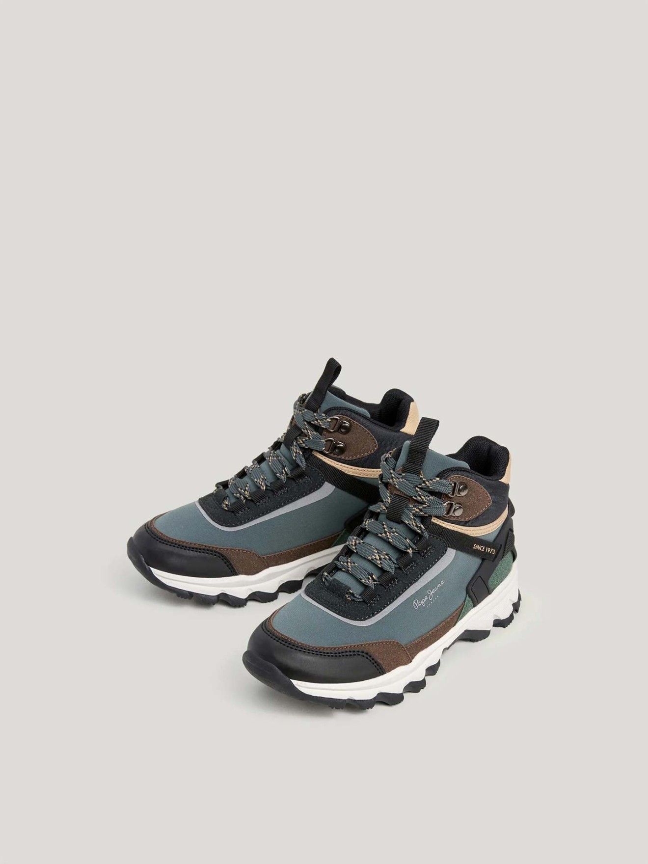 Botas PEAK HIKE B