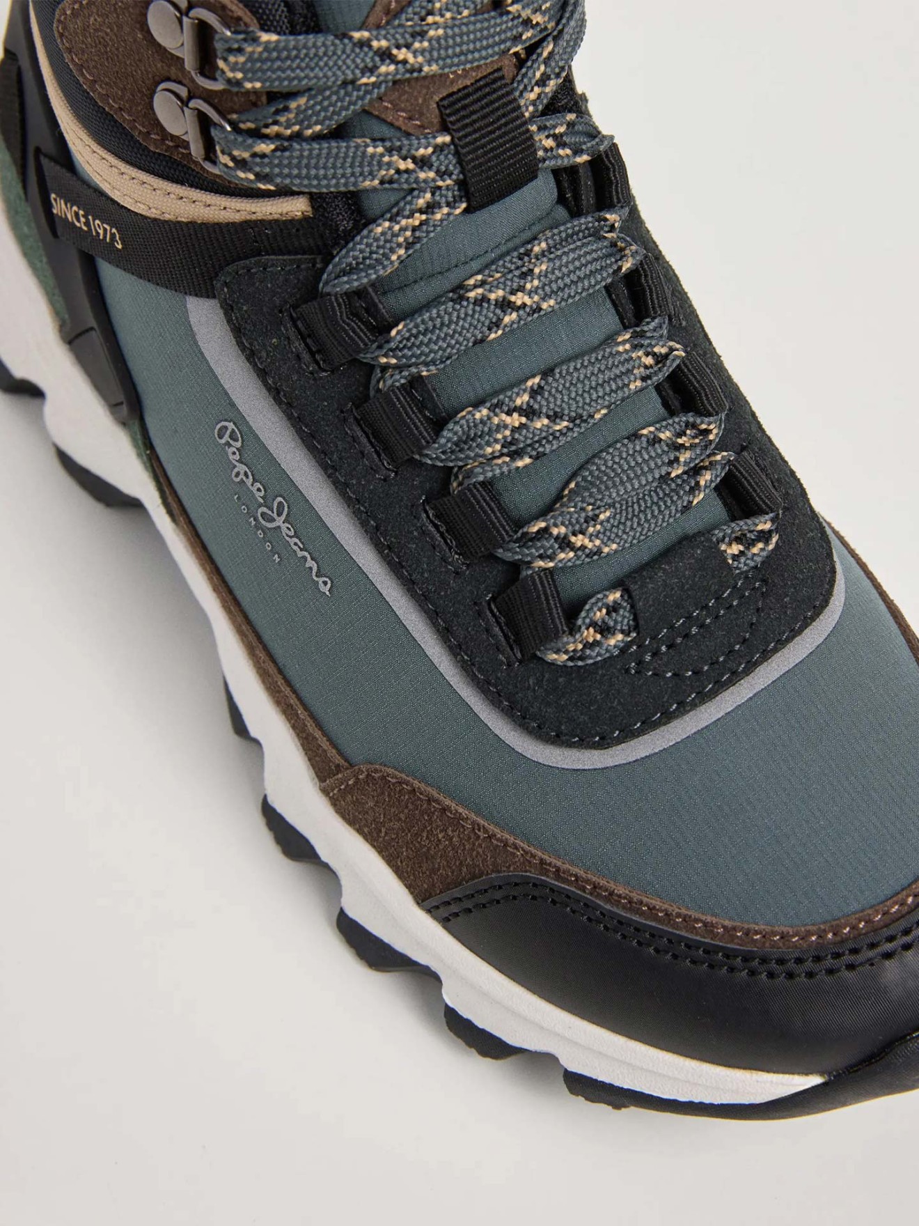 Botas PEAK HIKE B