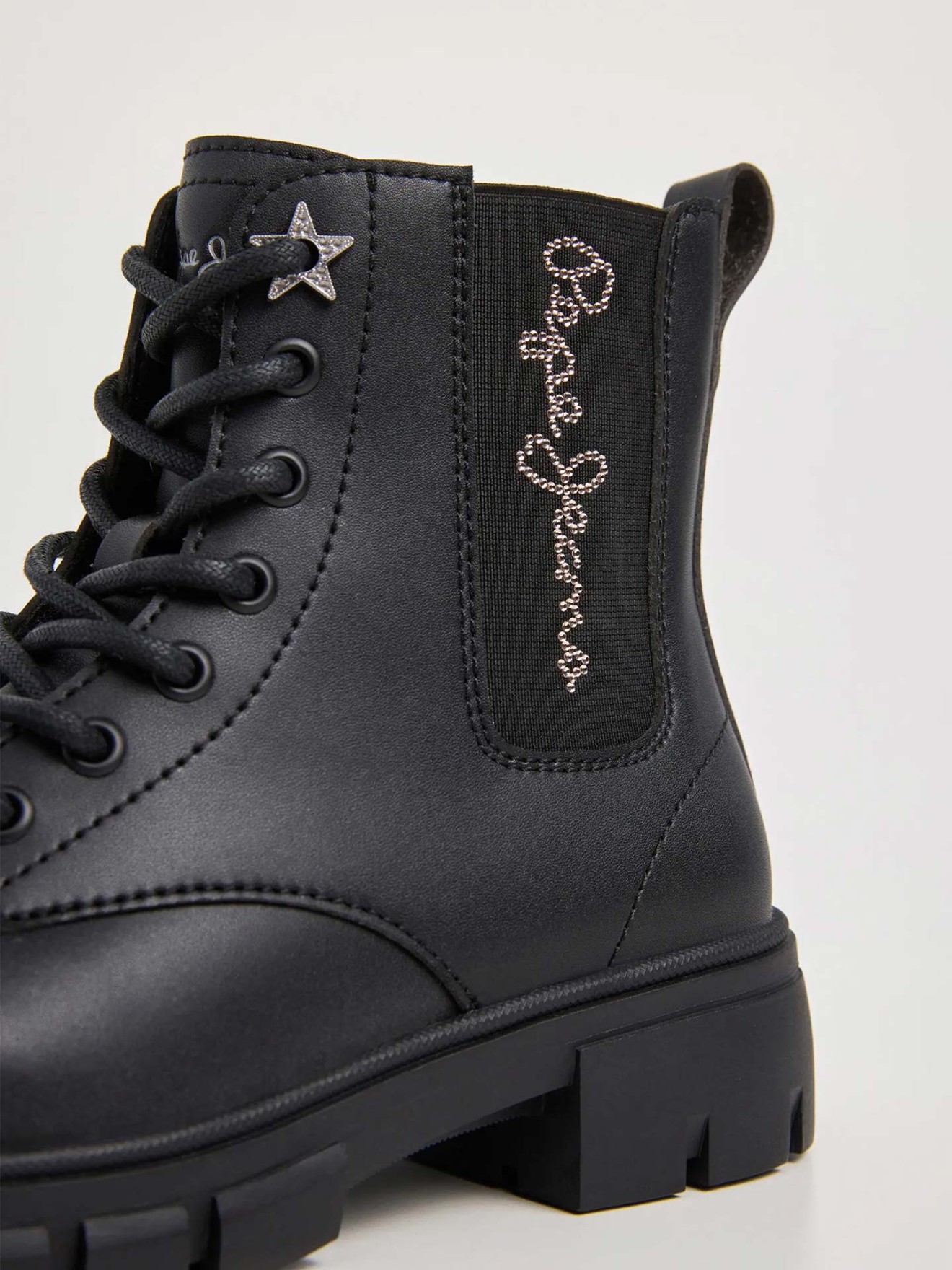 Botins Lilli