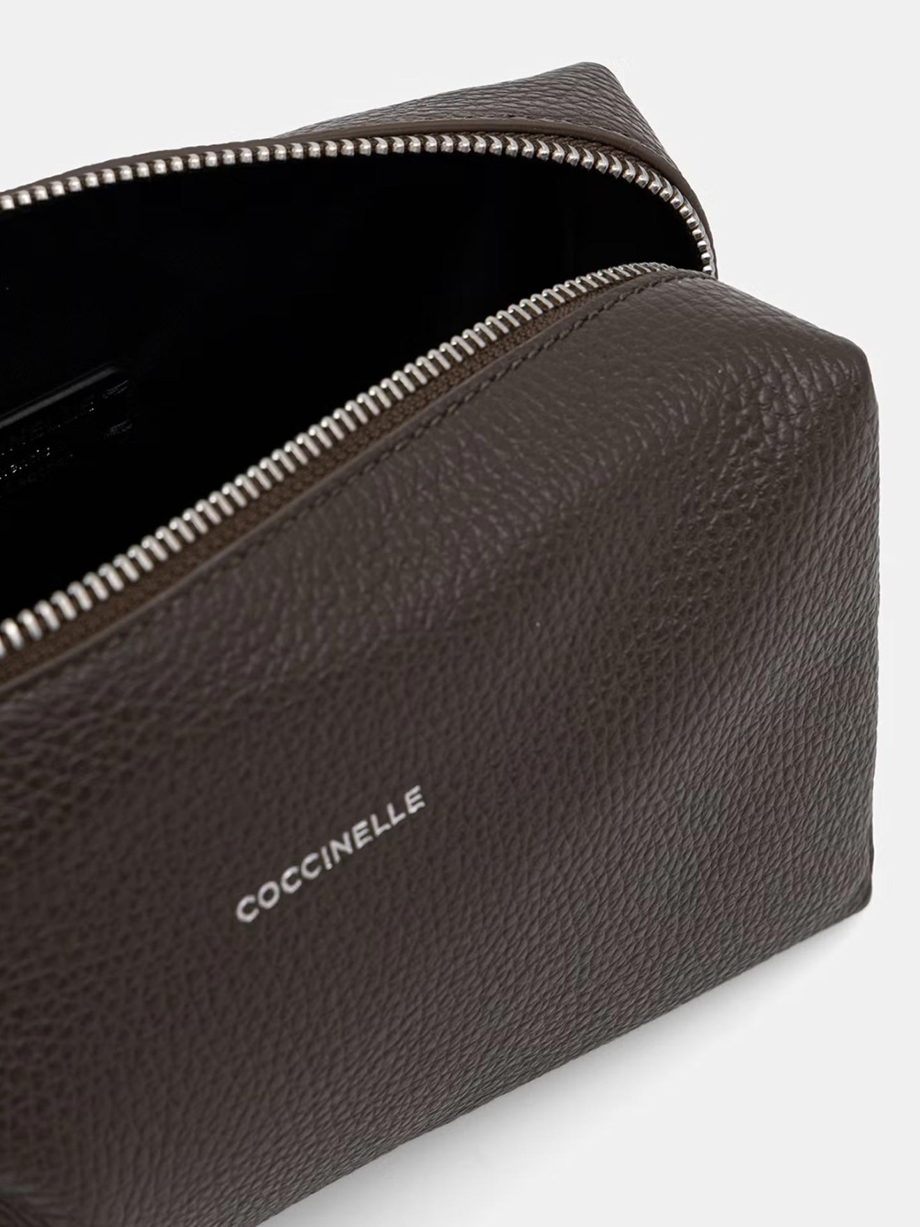 Nécessaire Soft em Pele