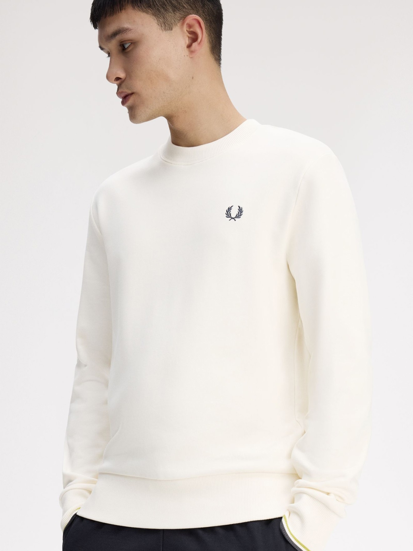 Sweatshirt M7535