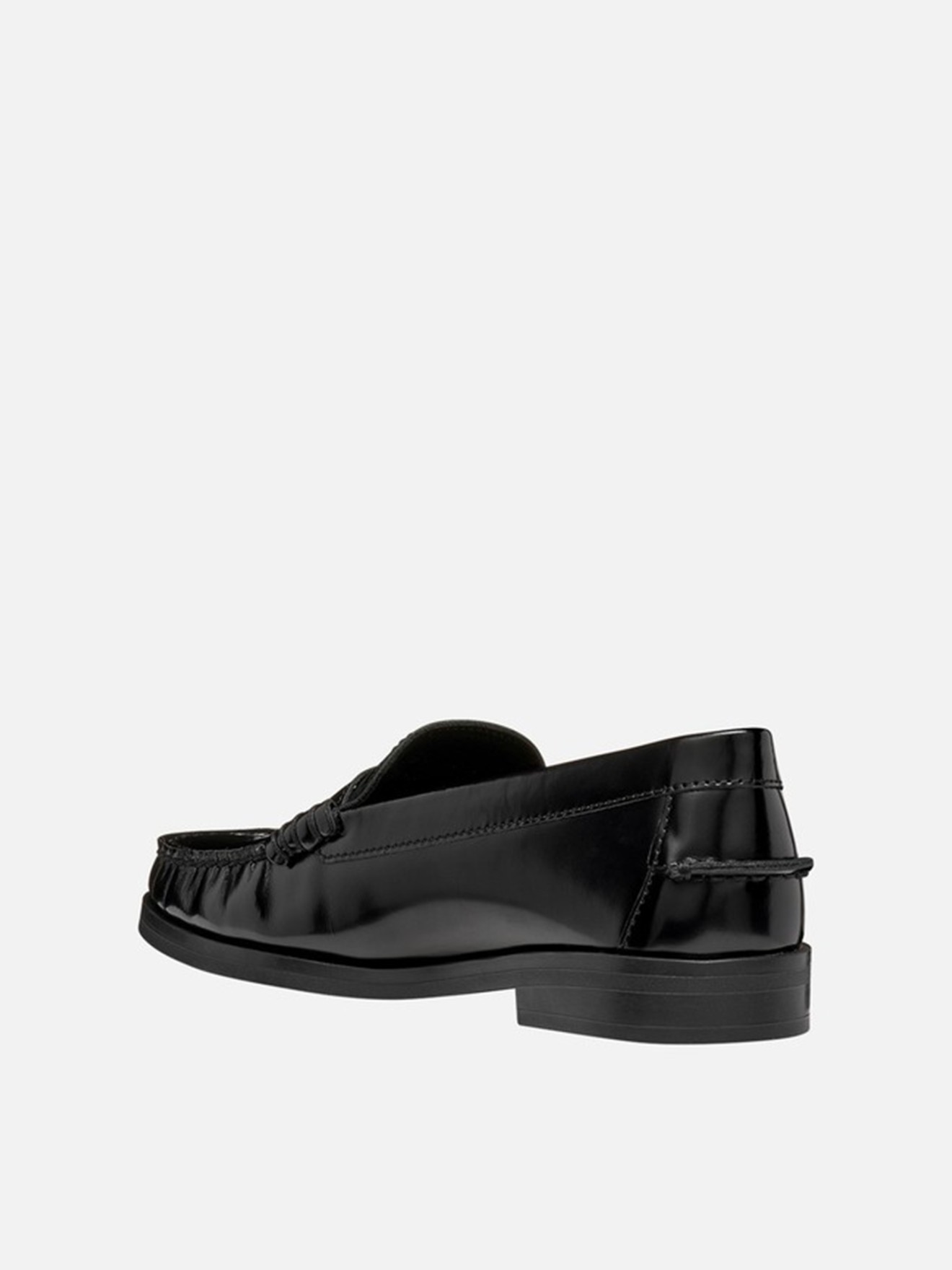 Loafers em Pele