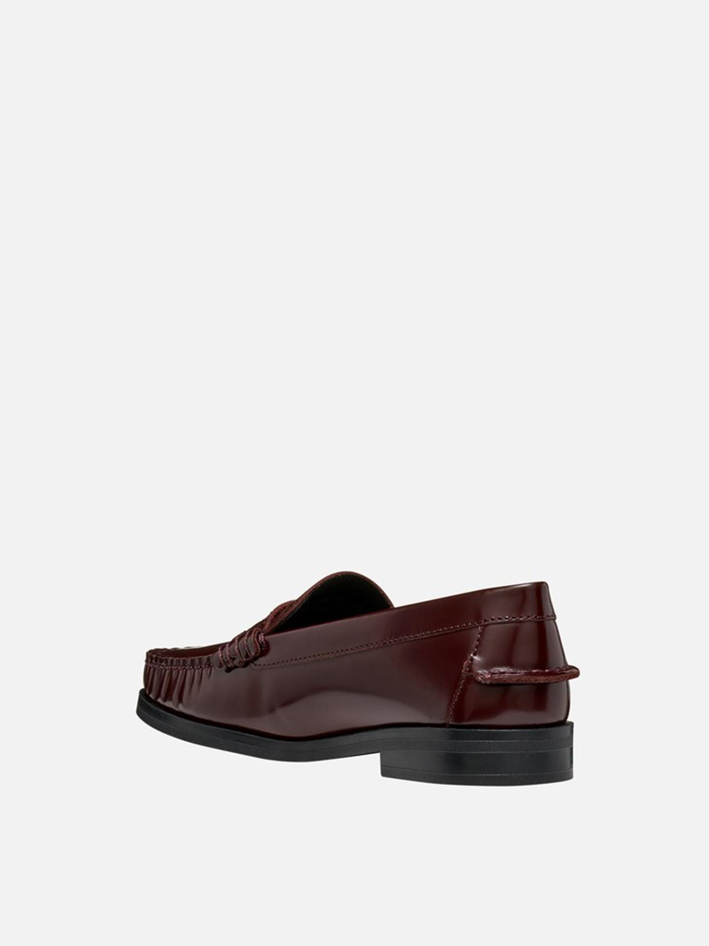 Loafers em Pele