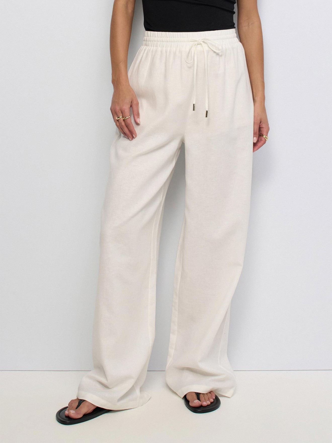 Cal�as Joggers com Linho