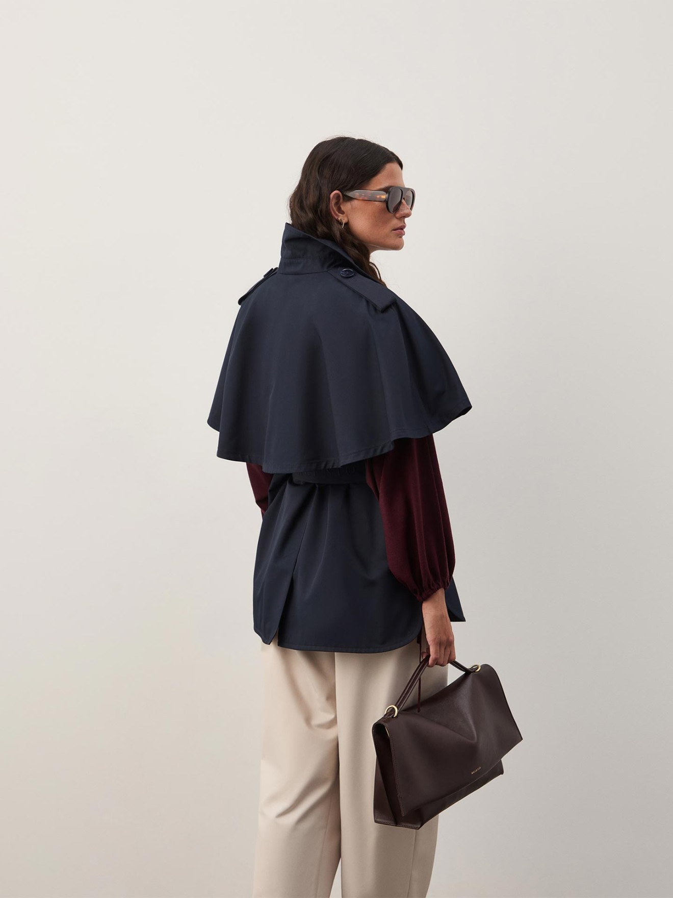 Gabardine em Forma de Capa