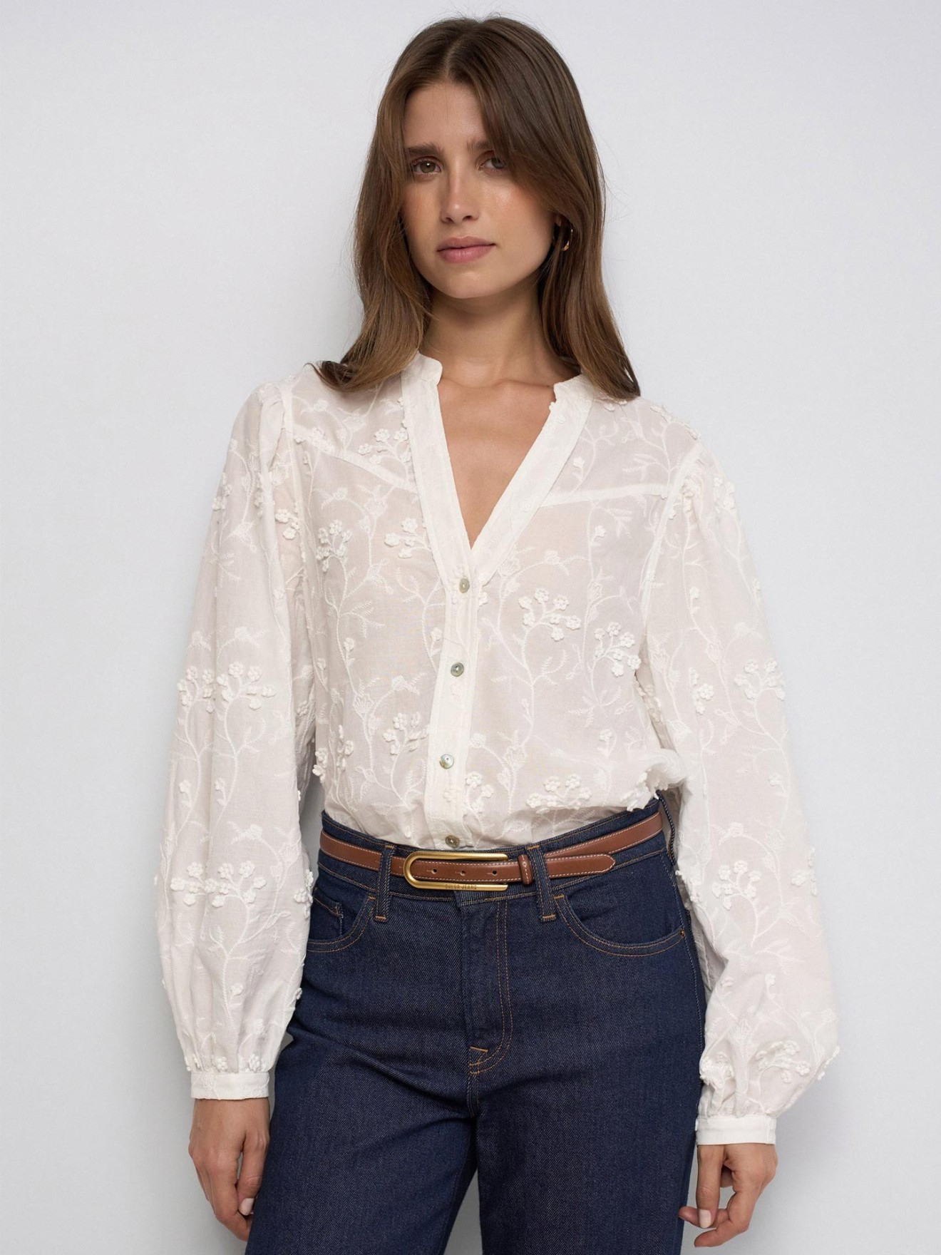 Blusa com Bordados