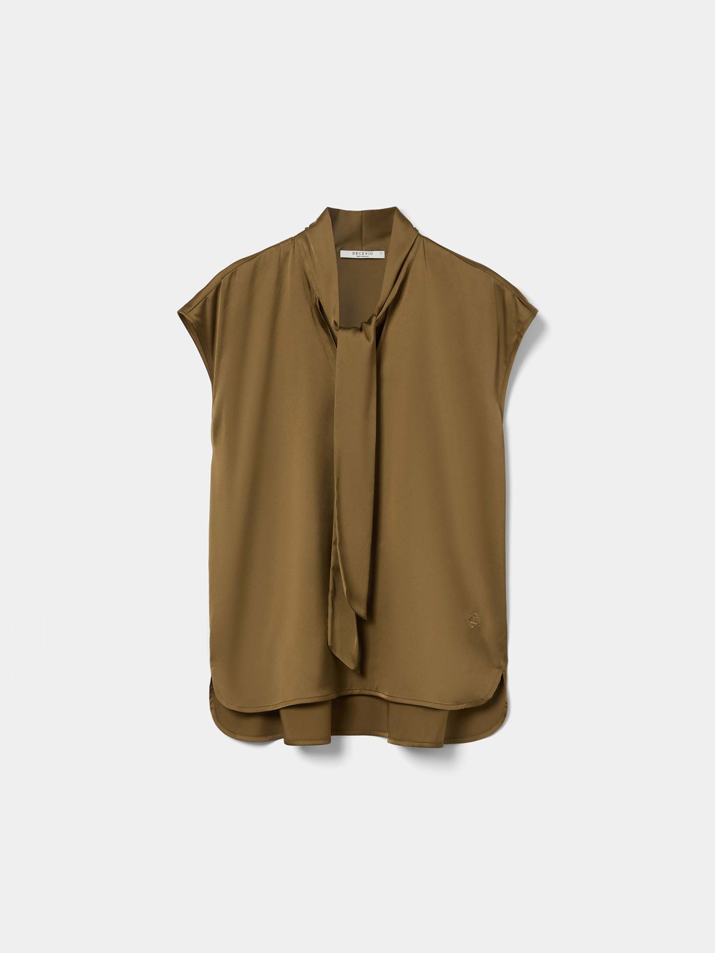Blusa Fluida com Laçada