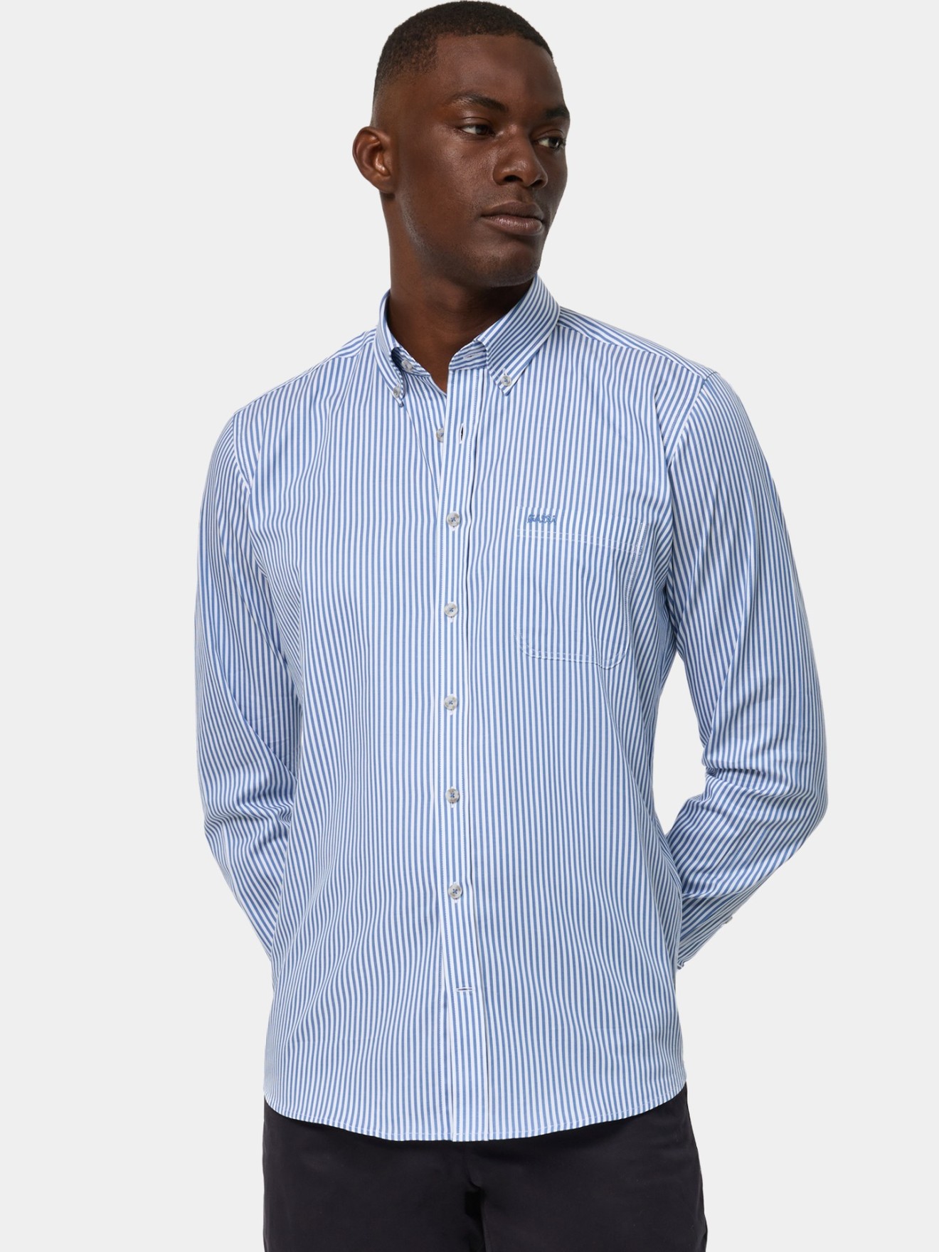 Camisa às Riscas