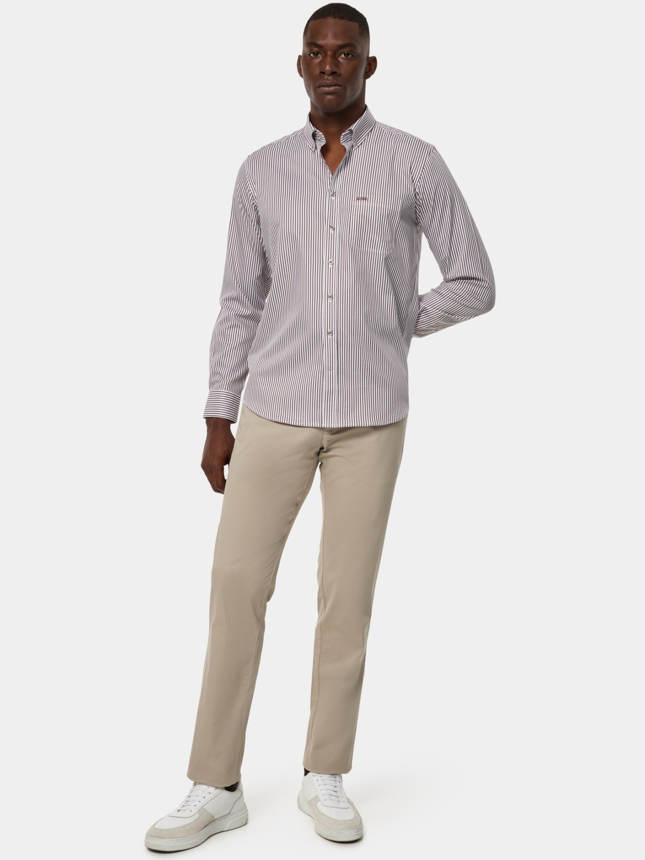 Camisa às Riscas