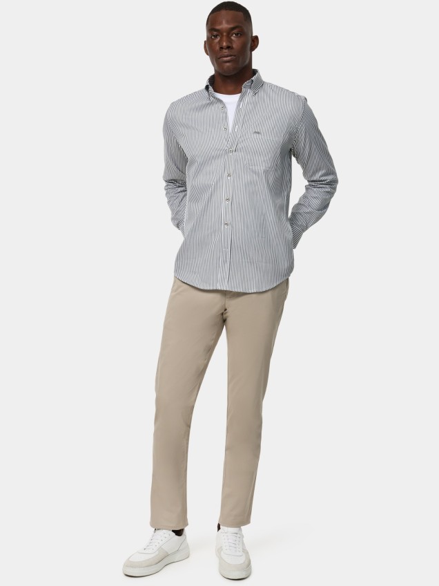 Camisa às Riscas