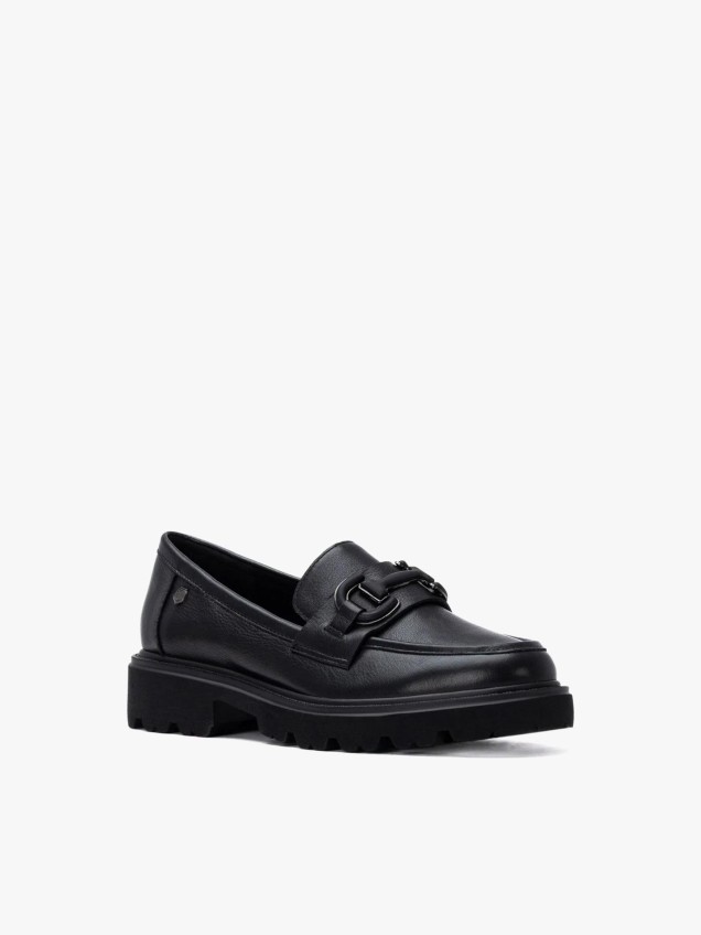 Mocassins em Pele com Sola Grossa
