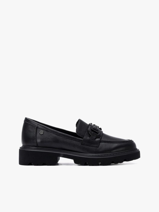 Mocassins em Pele com Sola Grossa