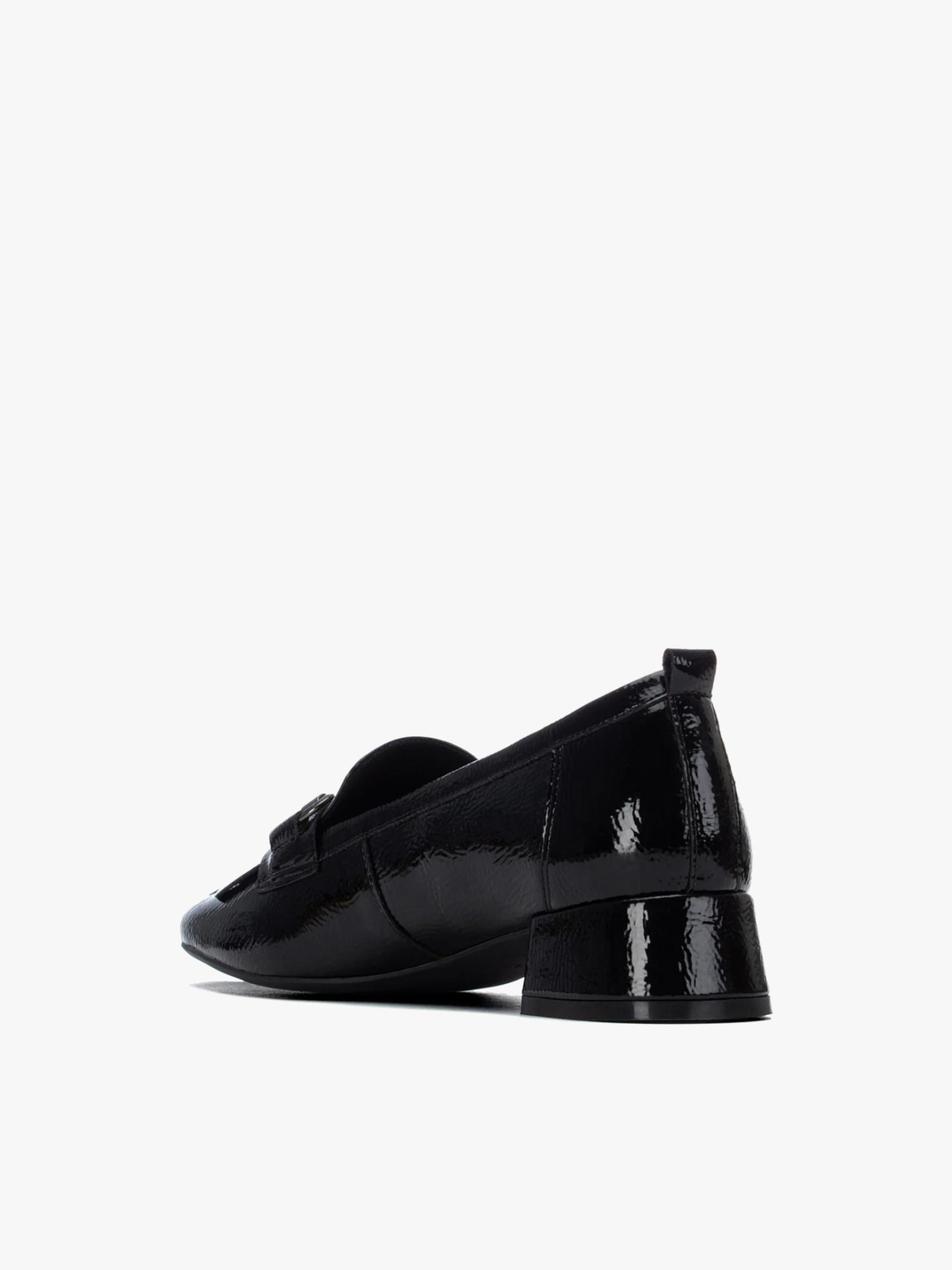 Sapatos em Verniz com Salto Baixo