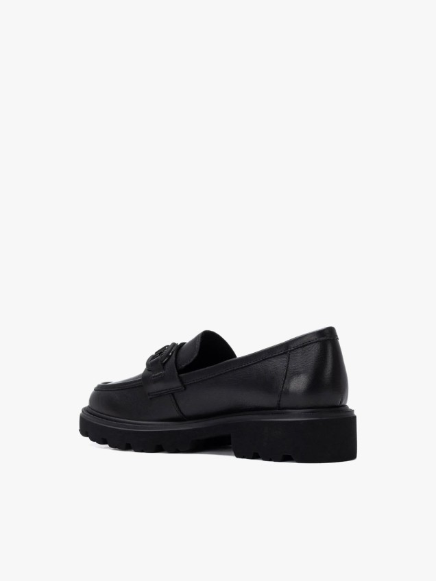 Mocassins em Pele com Sola Grossa