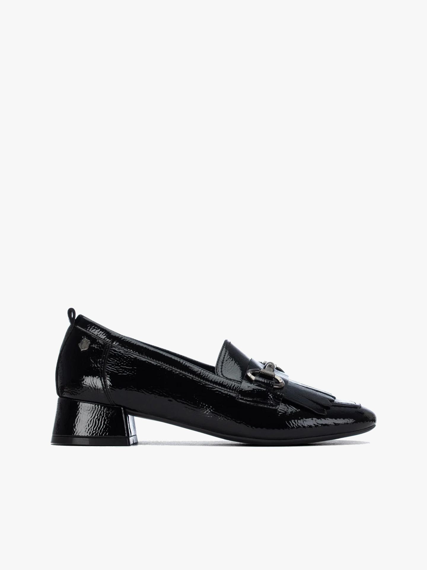 Sapatos em Verniz com Salto Baixo