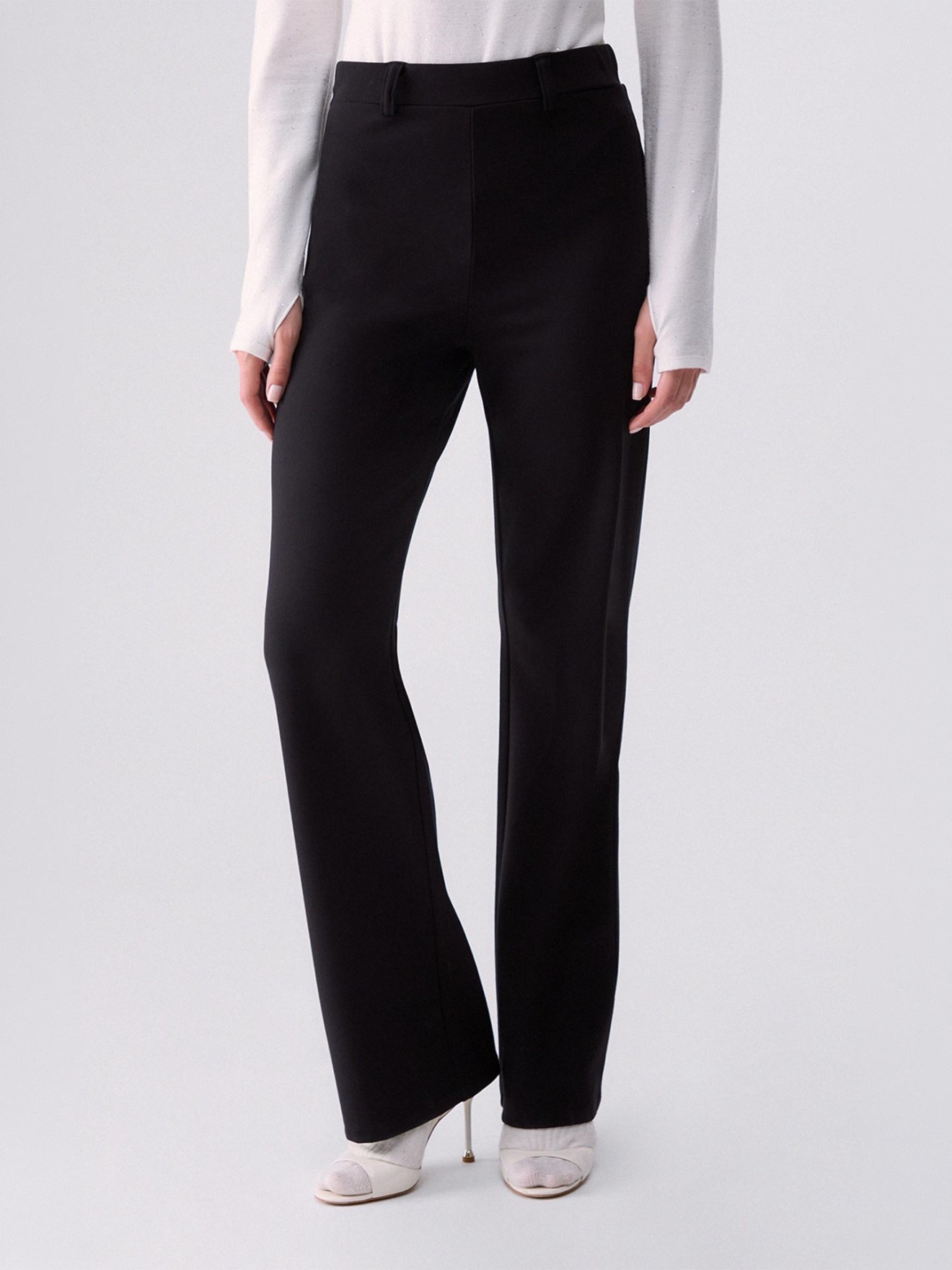 Cal�as Flare com Cintura Subida