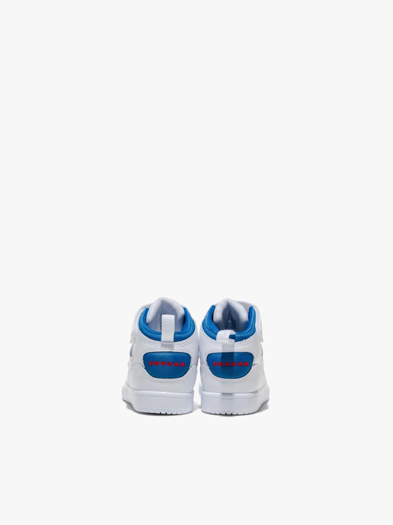 Sapatilhas Jordan Court Connect Mid