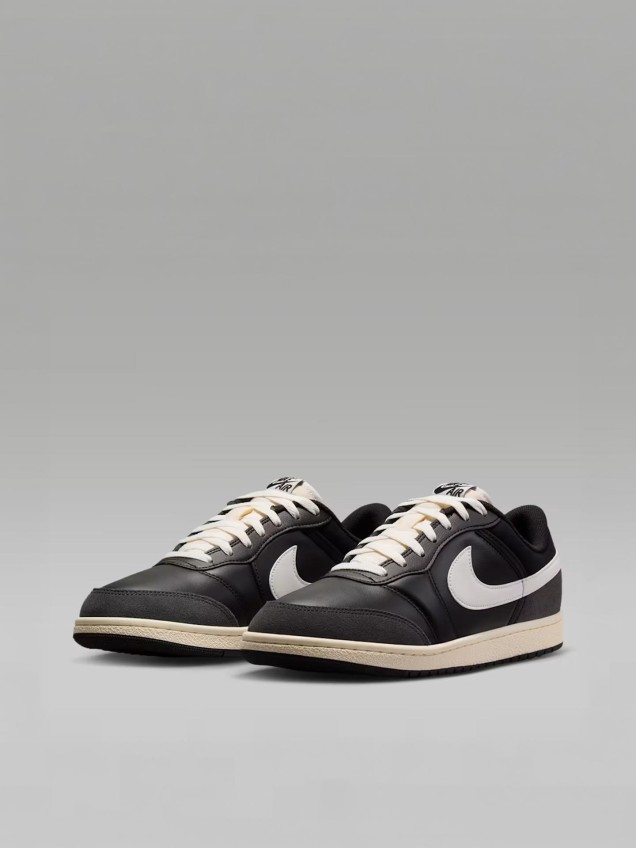 Sapatilhas Skyline Low LE
