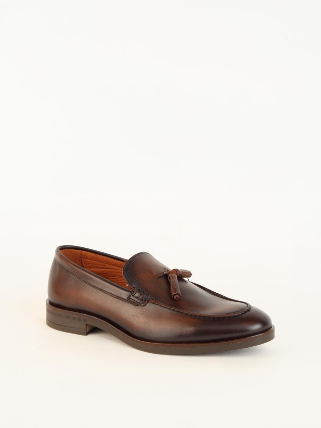 Loafers em Pele com Borlas