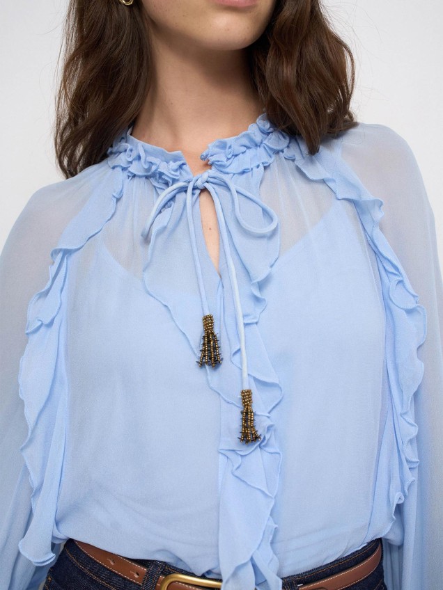 Blusa com Folhos