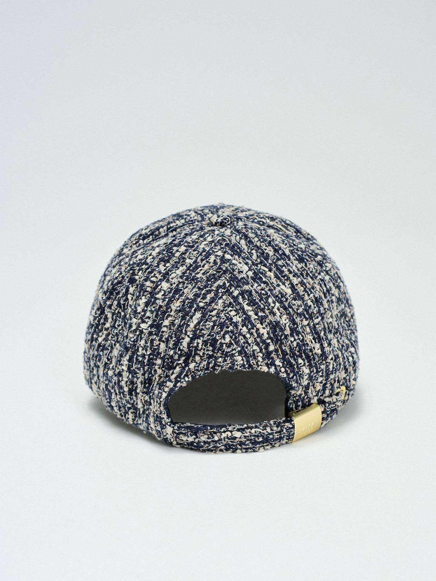 Boné em Tweed