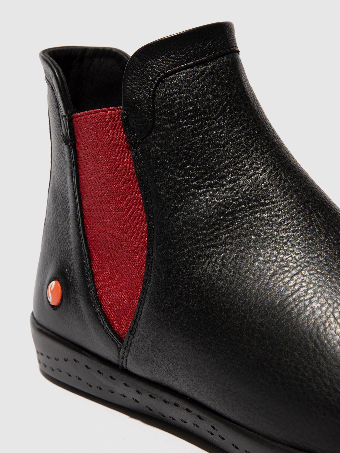 Botins Chelsea em Pele
