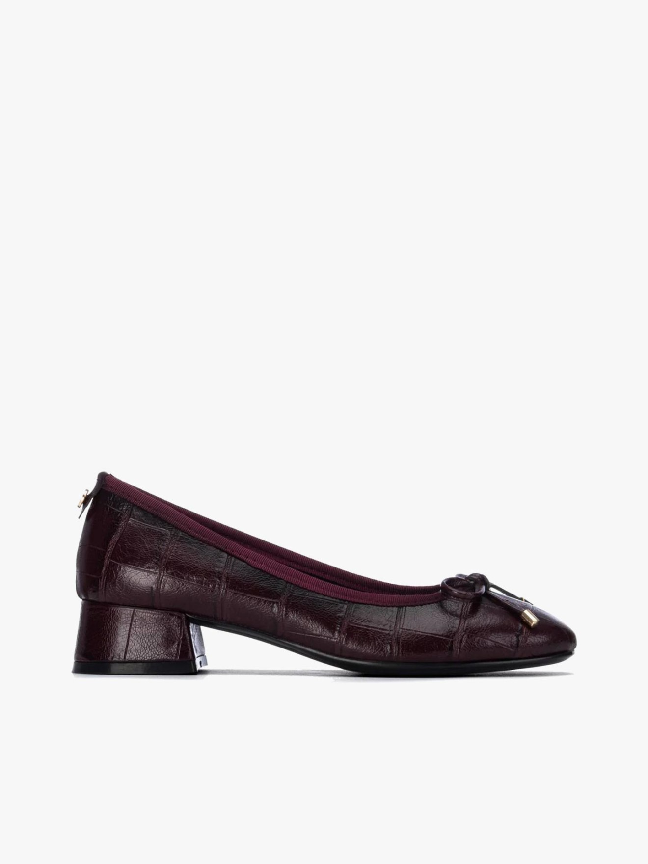 Sapatos de Salto Baixo com Laço